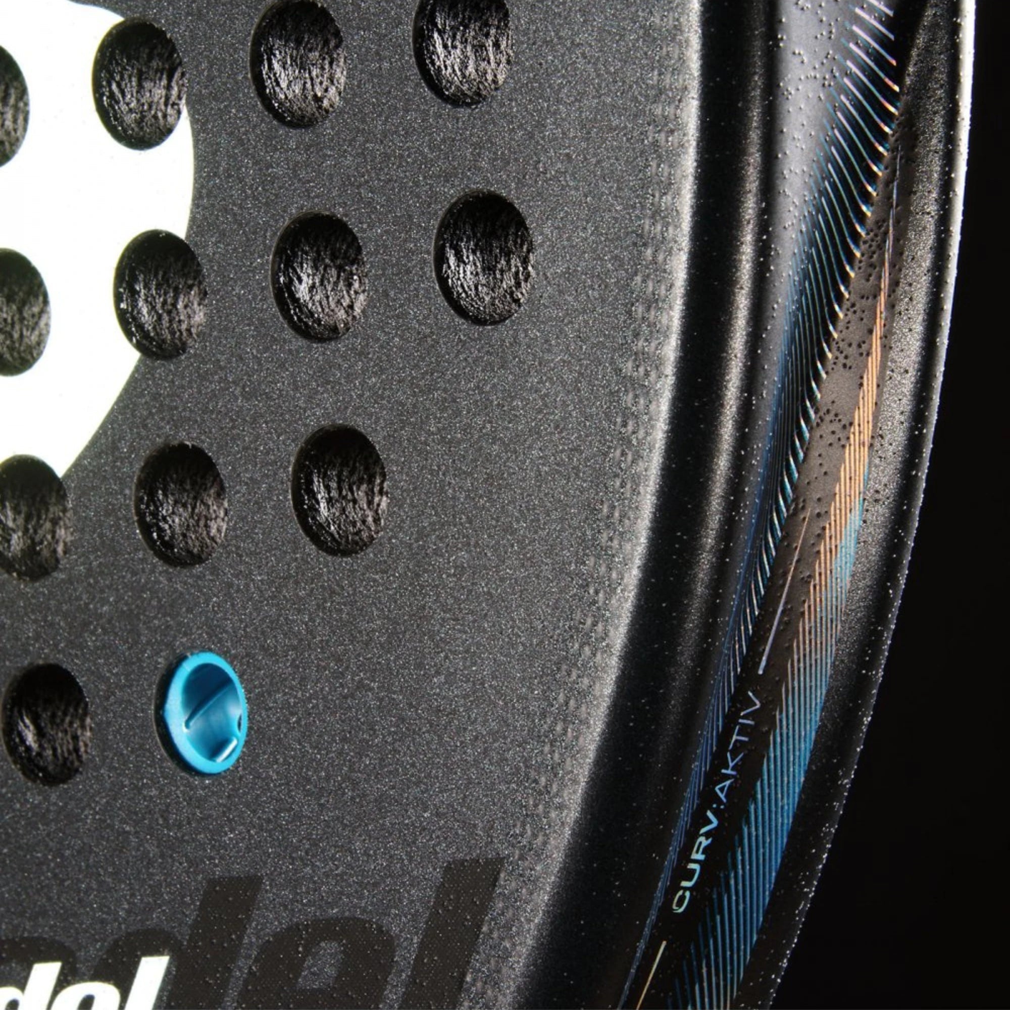 Bullpadel Vertex 05 Comfort 2026 garganta - P1 Padel Store